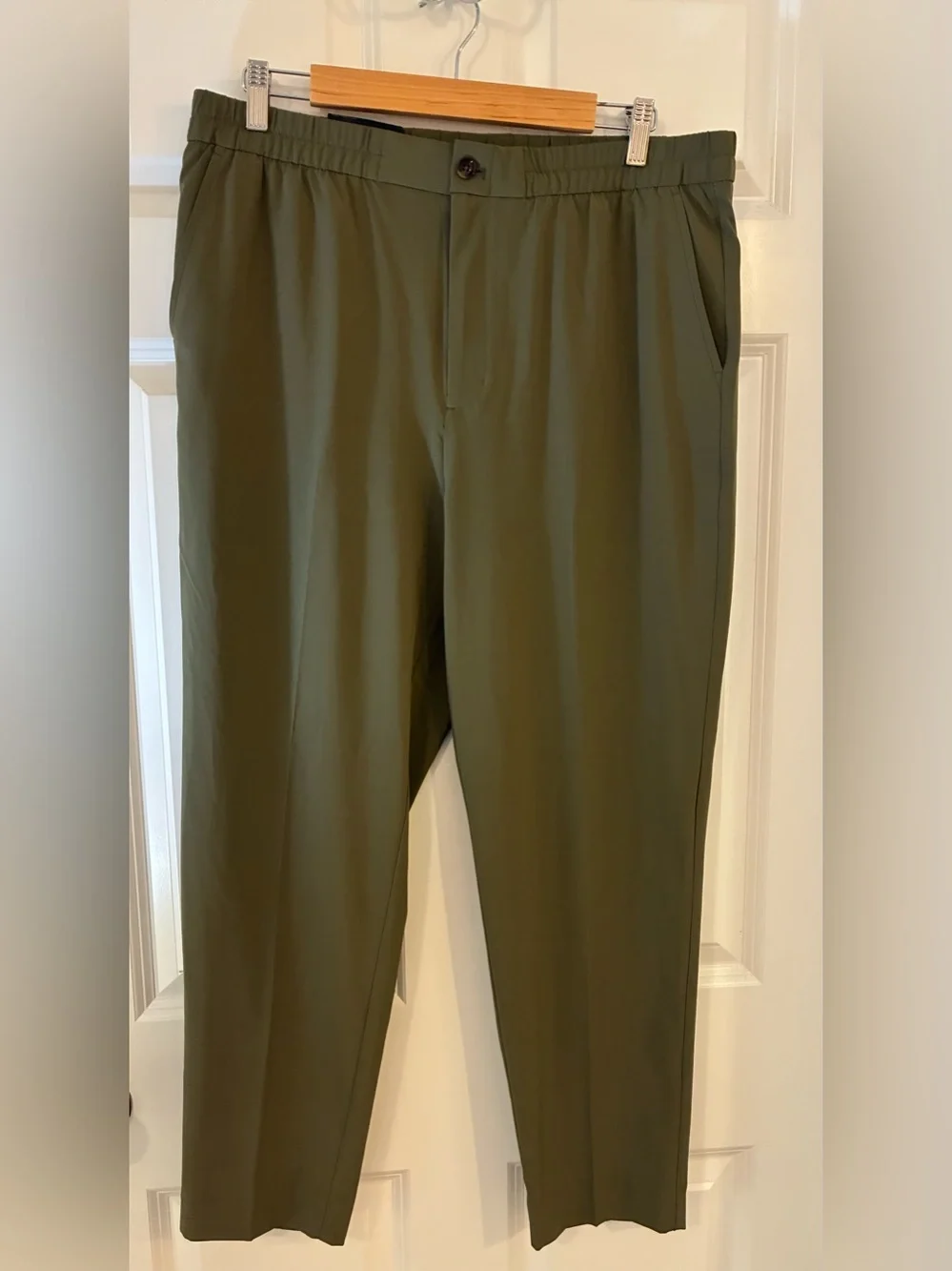 NEW! Banana Republic Airstretch High Rise Taper Olive Green Chinos Large
